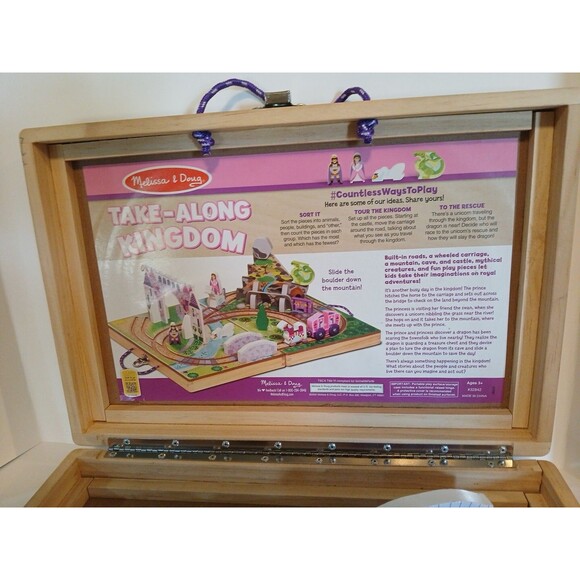Melissa &Doug Take-Along Kingdom & Case Partial Missing A Few Pieces Super Nice - Picture 7 of 16